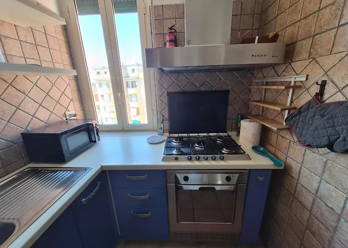 Floor 10 - Pianodieci Apartment
